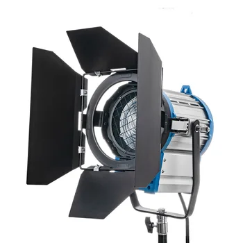 300 W 650 W Profesionalni ekonomičan вольфрамовый studijski lampa Fresnel Reflektor za visoke osvjetljenja za snimanje video zapisa i prekidač za kratka svjetla za povrat.